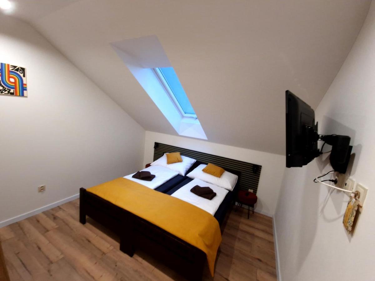 Bird House Hotel Presov Exterior photo